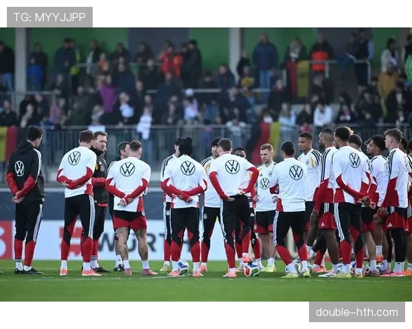 纳格尔斯曼重塑战术风格，率队迎新赛季强势开局